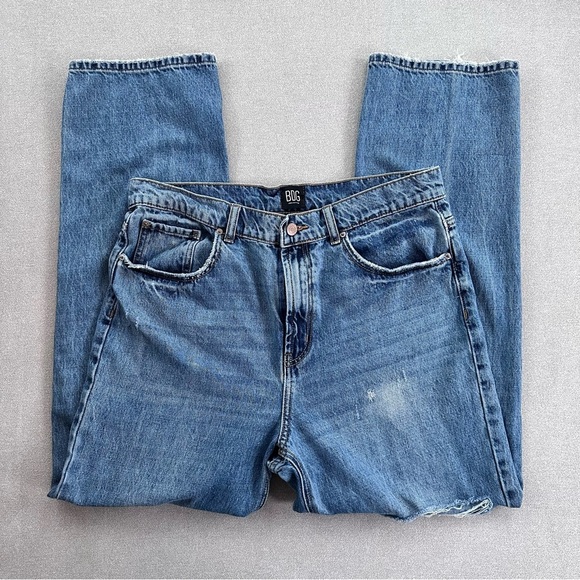 Urban Outfitters BDG Loose Straight Distressed Jeans. Size 31. - Picture 5 of 12